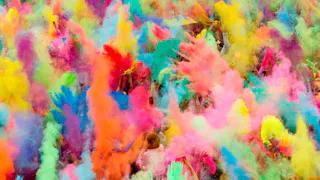 Краски на фестивале Холи будут платными