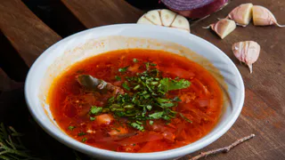 3 неожиданные добавки в борщ: благодаря им блюдо получится в разы вкуснее