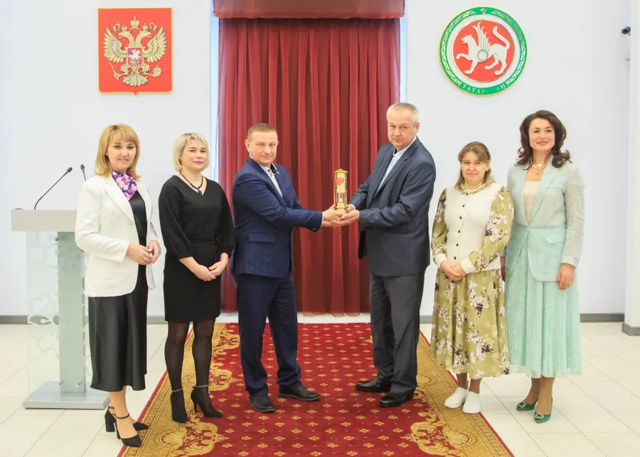 В Нижнекамск доставлена капсула «Сердце России»