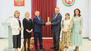 В Нижнекамск доставлена капсула «Сердце России»