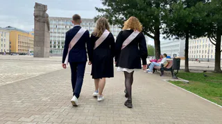 В Коми собирают коллекцию воспоминаний о последних звонках