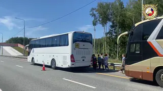 Чувашские инспекторы ДПС проявили заботу о туристах, застрявших на трассе