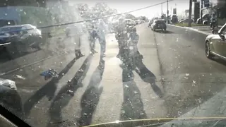 На Московском шоссе мотоциклист сбил пешехода