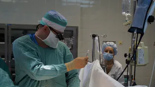 В новой БСМП успешно провели первую операцию