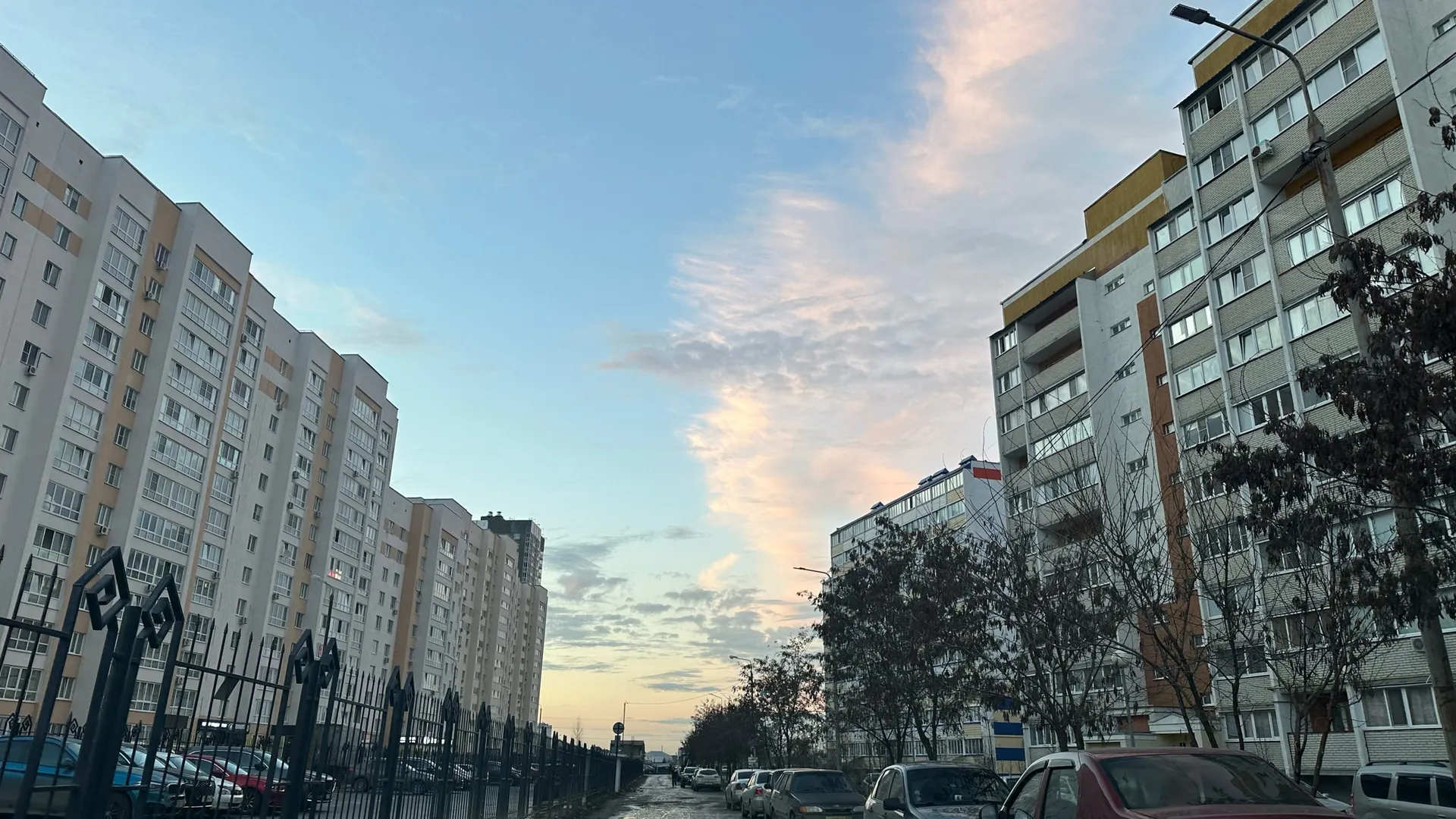 Штрафы растут — надежда тоже: рязанцы верят, что с хаотичной парковкой наконец разберутся
