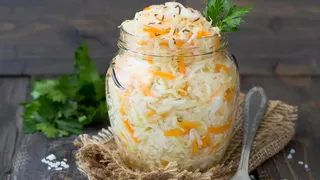 Делаем квашенную капусту еще вкуснее