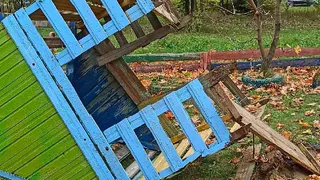 В Рязани детскую площадку разрушили вандалы