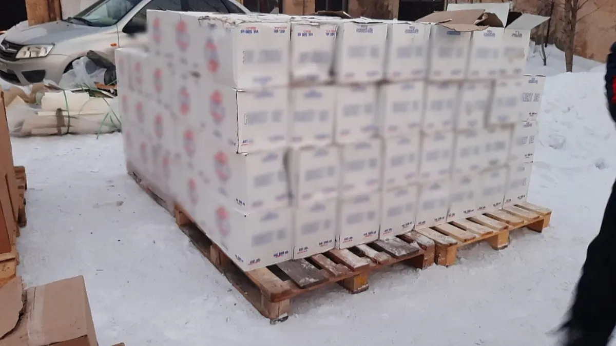 В Магнитогорске со склада изъяли 6 тысяч литров контрафактного алкоголя