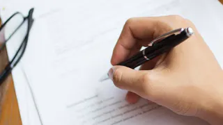 Никакой помощи: владимирский полицейский подменил показания потерпевшей