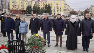 В Брянске почтили память защитников Отечества