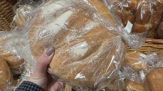 Такой хлеб есть нельзя, а мы его покупаем каждый день, еще и детям даем - запомните раз и навсегда