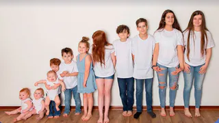 Во Владимирской области «матери-героини» смогут получать ежегодную выплату 72 400 рублей