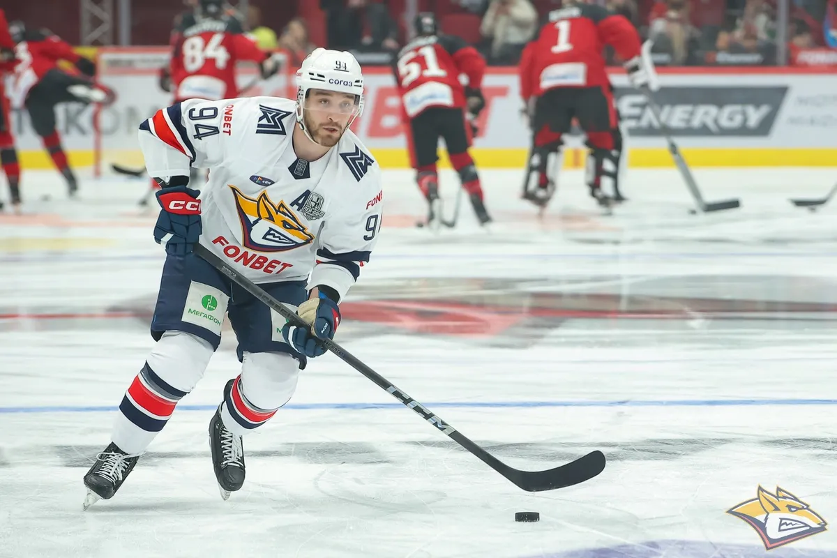 «Металлург» оживил серию встреч: драматичная победа над «Авангардом» в четвертом матче плей-офф