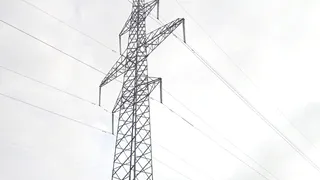 В Усинске группе из пяти человек потребовалось полмесяца, чтобы срезать 82 метра кабеля