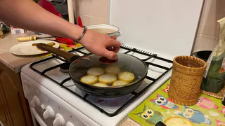 Это делают только никудышные хозяйки: пять привычек на кухне, которые указывают на низкий интеллект