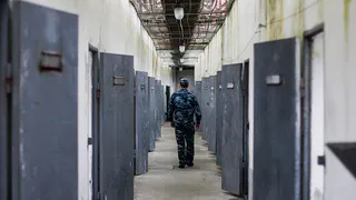 В Пензенской области сотрудник тюрьмы пытался пронести «запрещенку» за вознаграждение