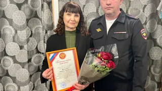 Жительница Коми помогла пенсионеру сохранить деньги