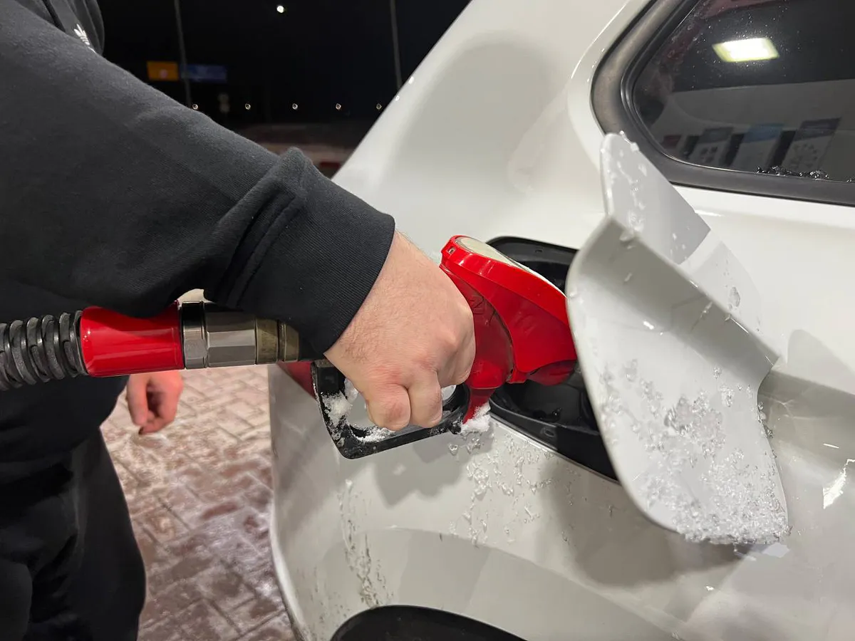 В апреле существенно поднимутся цены на бензин: что ждать автомобилистам?