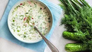 Меню для дачи: окрошка на воде