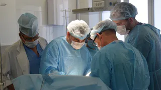 В Чувашии врачи удалили пациентке крупный 15-сантиметровый камень из мочевого пузыря