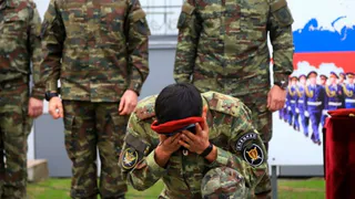 Двое владимирских бойцов завоевали краповые береты на всероссийских испытаниях в Мордовии