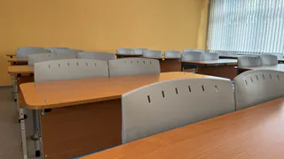 Педагог из Магнитогорска обязан выплатить в бюджет миллион рублей после увольнения из сельской школы