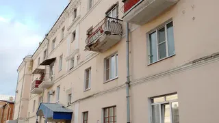 Балконы на улице Семинарской становятся опасны для жителей Рязани
