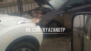 ДТП в Рязани: на Московском шоссе столкнулись две иномарки 