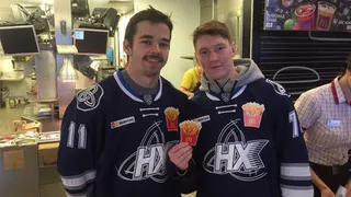 Нижнекамские хоккеисты стали участниками Мак Хэппи день