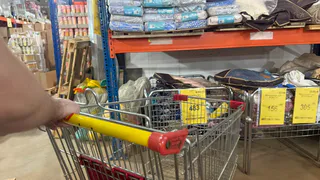 В хозяйственном отделе Светофора всё на показ: присмотрела электрочайник с подсветкой с 2 важными функциями за 767 р - дешевле не встречала