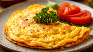 Научили готовить вкуснятину на завтрак за 5 минут: 2 яйца + пачка 9% творога — и семья уже за столом