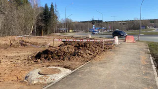 Директор из Нижнекамска похитил несколько бассейнов песка с государственной земли