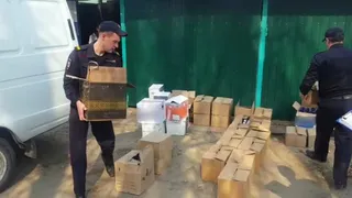 Брянские полицейские прикрыли алкомаркет, замаскированный под киоск страхования