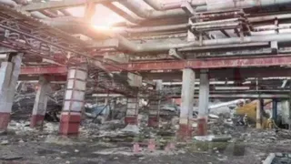 Взрыв на «Нижнекамскнефтехиме»: два человека погибли, 70 пострадали, семеро пропали без вести