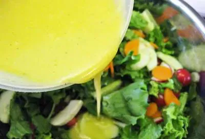 Чеснок в заправке – пальчики оближешь