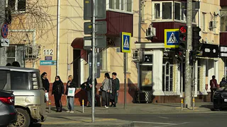 Таких никто не терпит: эти привычки в очереди кричат о скудоумии и низком интеллекте