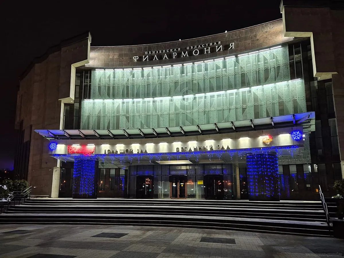 В Пензе отметили лучшие учреждения за новогоднее оформление