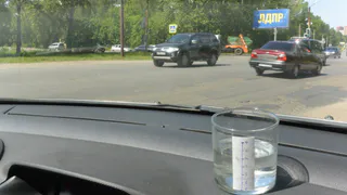 "Практика субподряда губит рязанские дороги": мастер дорожных работ откровенно рассказал, почему ремонт держится так недолго