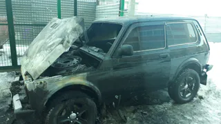 Ночью вандалы подожгли автомобиль многодетной семьи рязанского врача