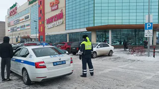 В Магнитогорске после рейдов Госавтоинспекции незаконно припаркованные авто отправились на штрафстоянку