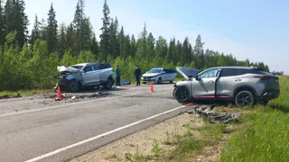 В Коми после столкновения иномарок три человека попали в реанимацию