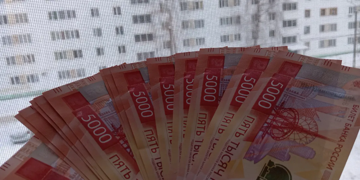 Суд обязал помощника мошенников возместить ущерб обманутой пожилой рязанке