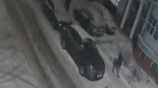 На площади Победы рязанские футболисты избили и ограбили женщину