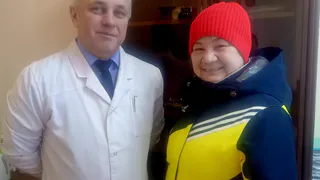 Сотрудница ММК помогает детской больнице: на свои деньги она покупает одежду для малышей-отказников 