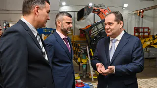 Ремонт, качество и экономия: глава Коми поставил задачи перед дорожниками Сыктывкара