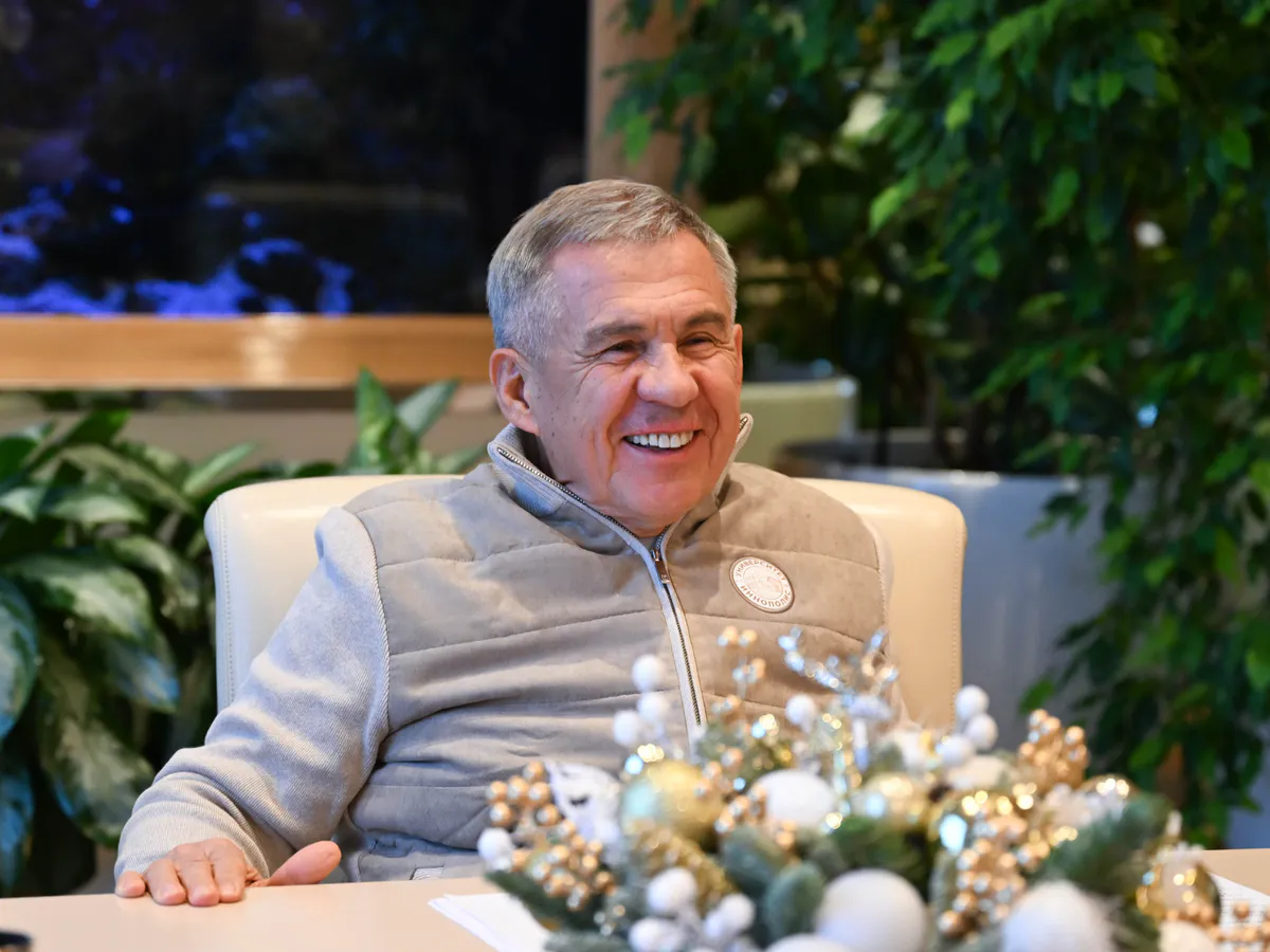 Рустам Минниханов поздравил православных жителей Татарстана с Рождеством