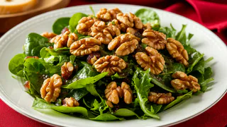 Грузинский салат, от которого в восторге все гости: настоящее украшение новогоднего стола
