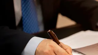 В Александрове студент колледжа, избивший участника СВО, отправится в колонию