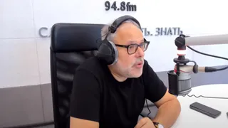 Михаил Хазин призвал россиян готовиться к скорому "обнуления" денег