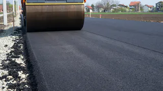 В Рязани обновят верхний слой асфальта на 8 улицах за 100 млн рублей